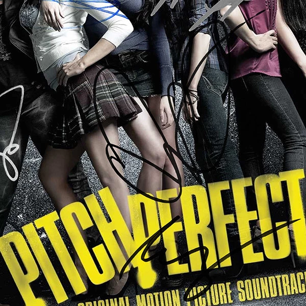 RARE-T Pitch Perfect - Soundtrack Gold LP Limited Signature Edition Studio Licensed Custom Frame 4 RARE-T Pitch Perfect - Soundtrack Gold LP Limited Signature Edition Studio Licensed Custom Frame