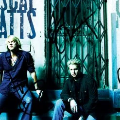 RARE-T Limited Edition Frames Rascal Flatts - Me And My Gang LP Cover Limited Signature Edition Studio Licensed Custom Frame