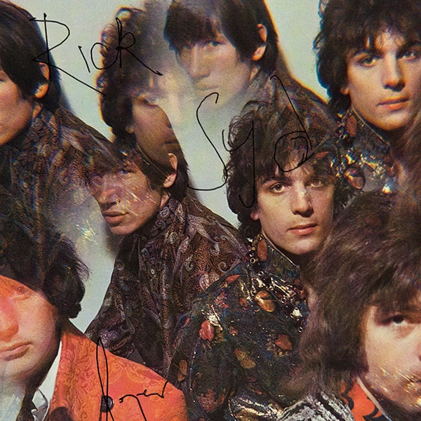 Rare-T Pink Floyd - Piper At The Gates Of Dawn Platinum LP Limited Signature Edition Studio Licensed Custom Frame 4 Rare-T Pink Floyd - Piper At The Gates Of Dawn Platinum LP Limited Signature Edition Studio Licensed Custom Frame