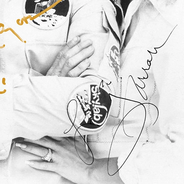 RARE-T Limited Edition Frames Six Million Dollar Man Limited Signature Edition Studio Licensed Custom Frame 5 RARE-T Limited Edition Frames Six Million Dollar Man Limited Signature Edition Studio Licensed Custom Frame