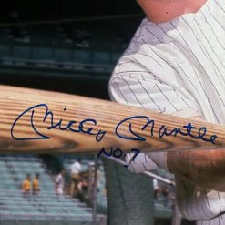 RARE-T New York Yankees - Mickey Mantle Photo Limited Signature Edition Studio Licensed Custom Frame Sports Memorabilia