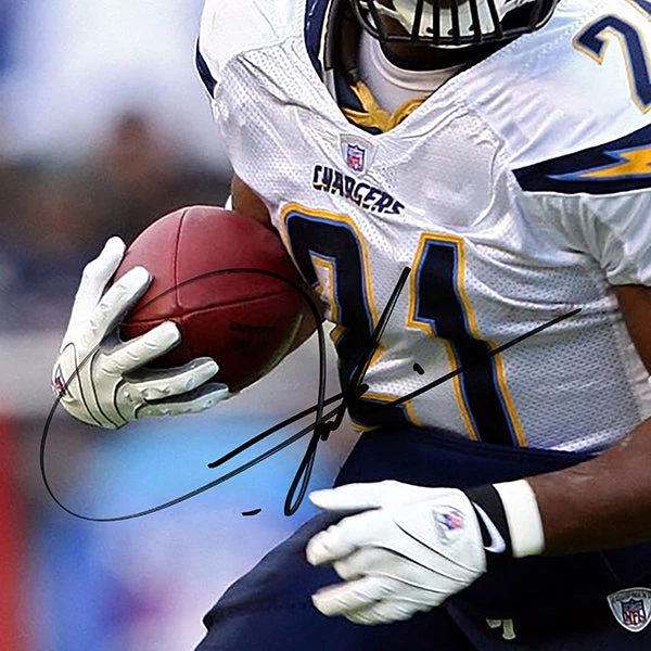 RARE-T San Diego Chargers - LaDainian Tomlinson Photo Limited Signature Edition Studio Licensed Custom Frame NEW 4 RARE-T San Diego Chargers - LaDainian Tomlinson Photo Limited Signature Edition Studio Licensed Custom Frame NEW