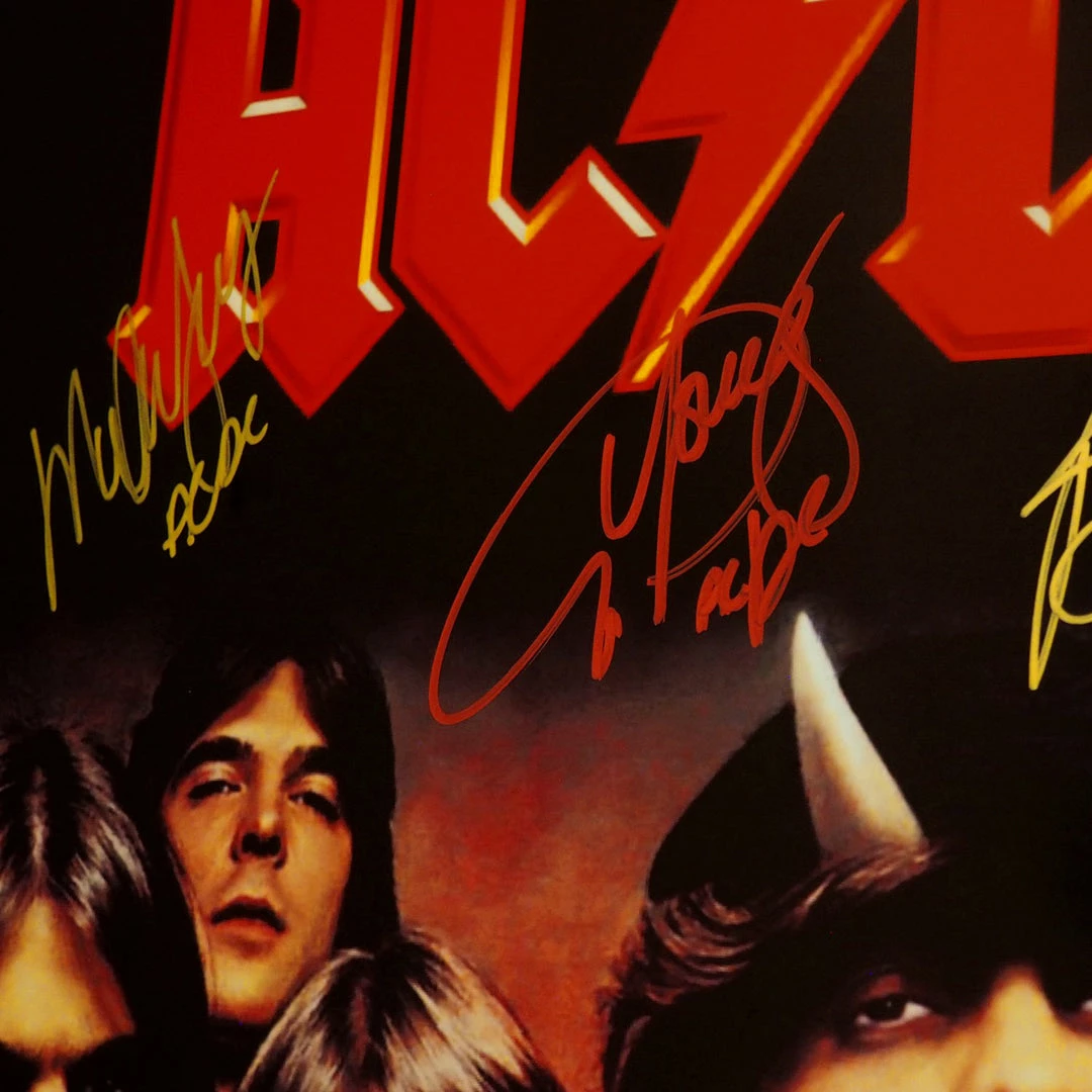 RARE-T AC/DC - Highway To Hell Limited Signature Edition Studio Licensed Mini Poster Custom Frame 5 RARE-T AC/DC - Highway To Hell Limited Signature Edition Studio Licensed Mini Poster Custom Frame
