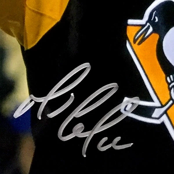 RARE-T Pittsburgh Penguins - Mario Lemieux Photo Limited Signature Edition Studio Licensed Custom Frame Limited Edition Frames 4 RARE-T Pittsburgh Penguins - Mario Lemieux Photo Limited Signature Edition Studio Licensed Custom Frame Limited Edition Frames