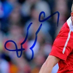 RARE-T Manchester United - Paul Scholes Photo Limited Signature Edition Studio Licensed Custom Frame Sports Memorabilia