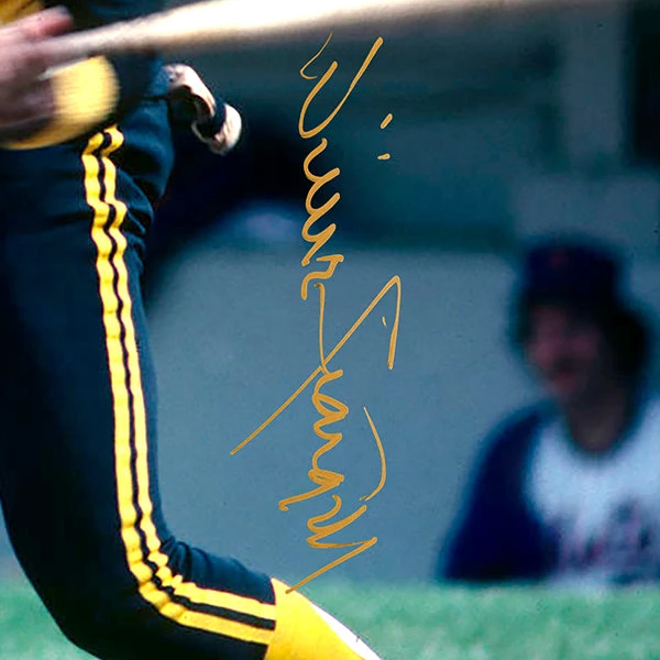 RARE-T Sports Memorabilia Pittsburg Pirates - Willie Stargell Photo Limited Signature Edition Studio Licensed Custom Frame 4 RARE-T Sports Memorabilia Pittsburg Pirates - Willie Stargell Photo Limited Signature Edition Studio Licensed Custom Frame