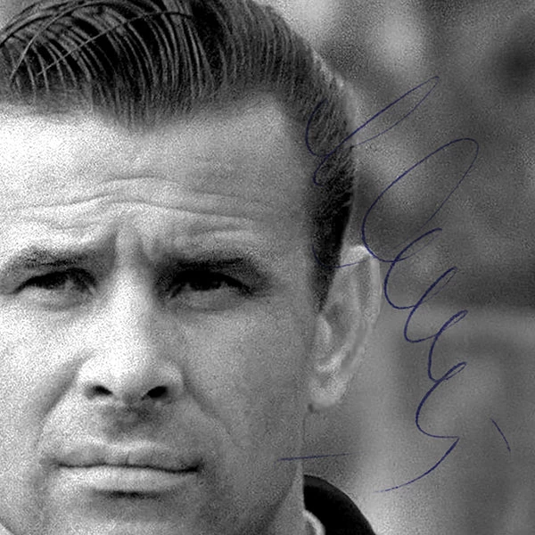 RARE-T Dynamo Moscow - Lev Yashin Photo Limited Signature Edition Studio Licensed Custom Frame 4 RARE-T Dynamo Moscow - Lev Yashin Photo Limited Signature Edition Studio Licensed Custom Frame