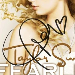 RARE-T Limited Edition Frames Taylor Swift Fearless LP Cover Limited Signature Edition Studio Licensed Custom Frame