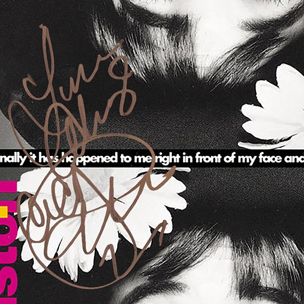 RARE-T CeCe Peniston - Finally Gold LP Limited Signature Edition Studio Licensed Custom Frame 4 RARE-T CeCe Peniston - Finally Gold LP Limited Signature Edition Studio Licensed Custom Frame