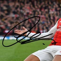 RARE-T Arsenal - Alexis Sanchez Photo Limited Signature Edition Studio Licensed Custom Frame
