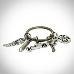 AZALEA Supernatural - Dean & Sam Winchester Anti-Possession Pentagram Symbol Diecast Metal Keychain