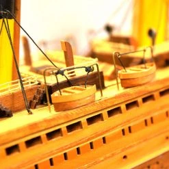 Titanic Boat Rare-T Exclusive Museum Display Swords & Props 13 Titanic Boat Rare-T Exclusive Museum Display Swords & Props