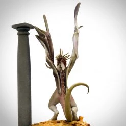 Noble Harry Potter 'Ukrainian Ironbelly' Statue