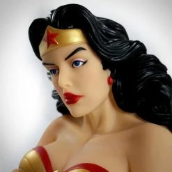 Grosnor Wonder Woman Premium Limited Edition Bust Bank Statue