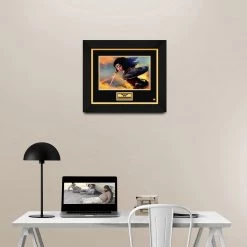 RARE-T Wonder Woman Gal Gadot Photo Limited Signature Edition Studio Licensed Custom Frame Limited Edition Frames