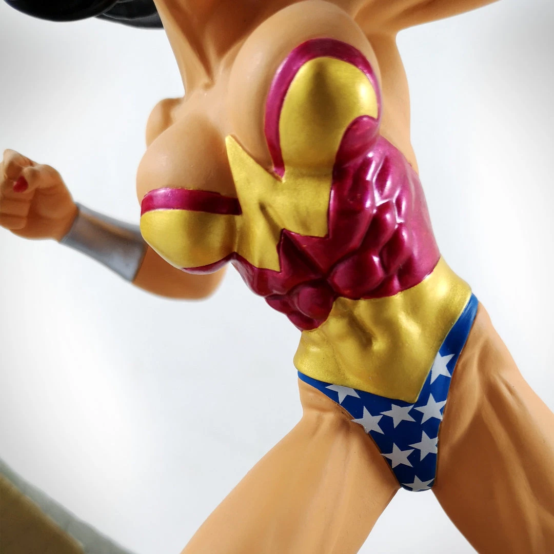 Jared Potts Wonder Woman Vs Hydra- Limited Edition Full-Size Statue Inspired By Artist Adam Hughes Collectible Statues 8 Jared Potts Wonder Woman Vs Hydra- Limited Edition Full-Size Statue Inspired By Artist Adam Hughes Collectible Statues