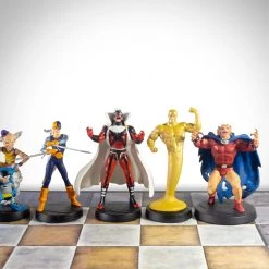 RARE-T Game Room Limited Edition Dc Vintage Chess Set With 32 Numbered Eagle Moss Figures & Comic Books.